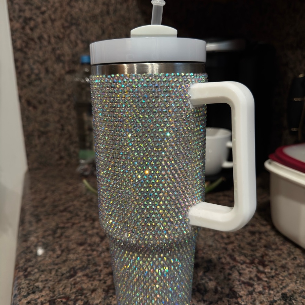 NEW Rhinestone cup